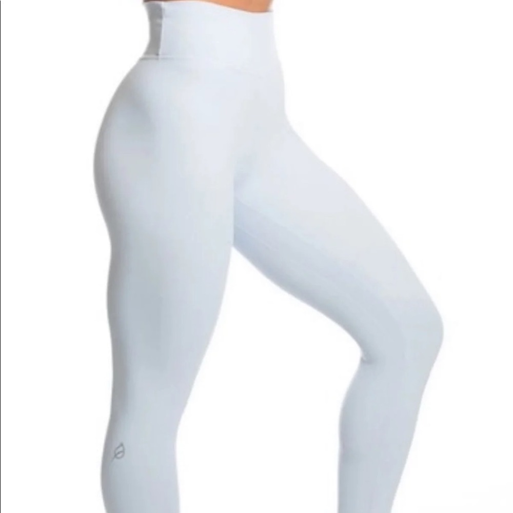Ptula Mayra Plush Cloud Blue Leggings